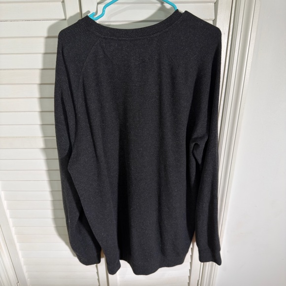 Faherty Men's Charcoal Crewneck Sweater - Picture 2 of 5